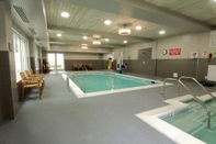 Swimming Pool Country Inn & Suites by Radisson, Annapolis, MD