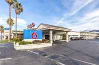 Exterior Motel 6 San Rafael, CA