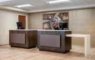 Lobi 3 Days Inn & Suites by Wyndham Denver International Airport