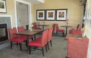 Restoran 3 Extended Stay America Suites Fayetteville Cross Creek Mall