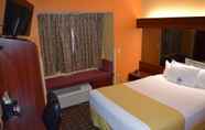 Bedroom 7 Microtel Inn & Suites by Wyndham Rock Hill/Charlotte Area