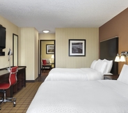 Bedroom 7 Four Points by Sheraton Hotel & Suites Calgary West