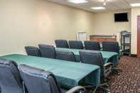 ห้องประชุม Quality Inn & Suites South Bend Airport