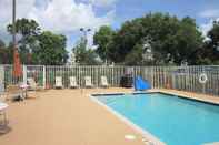 Swimming Pool Extended Stay America Suites Ft Lauderdale Cyp Crk NW 6th Wy