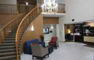 Lobby 2 Comfort Suites Kansas City - Liberty