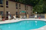 Swimming Pool Quality Inn Clinton - Knoxville North