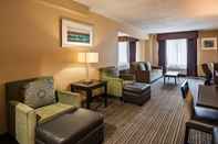 Khu vực công cộng Best Western Plus Harrisburg East Inn & Suites