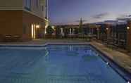 Swimming Pool 5 Hyatt Place Sacramento/Rancho Cordova