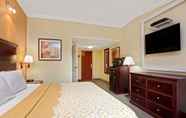 Kamar Tidur 4 Days Inn by Wyndham Nanuet / Spring Valley