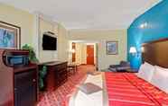 Kamar Tidur 7 Days Inn by Wyndham Nanuet / Spring Valley