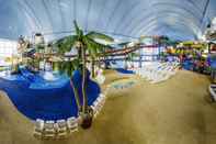 Kolam Renang Skyline Hotel & Waterpark