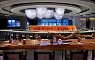 Restoran 7 DoubleTree by Hilton Montreal