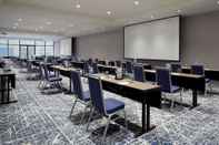 Functional Hall DoubleTree by Hilton Montreal