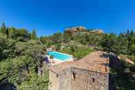 Swimming Pool Garrigae Abbey of St Croix