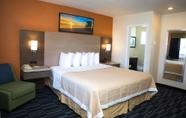 ห้องนอน 2 Days Inn by Wyndham Monterey Downtown