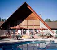 Swimming Pool 5 Kohl's Ranch Lodge