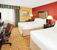 Bedroom 2 Delta Hotels by Marriott Allentown Lehigh Valley