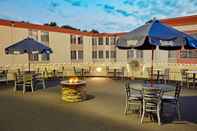 Common Space Delta Hotels by Marriott Allentown Lehigh Valley