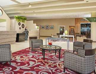 Lobby 2 Delta Hotels by Marriott Allentown Lehigh Valley