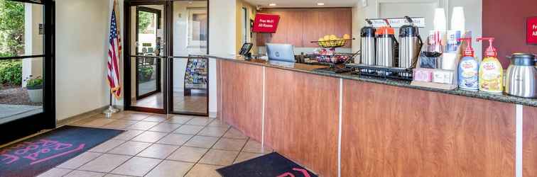 Lobby Red Roof Inn Gallup