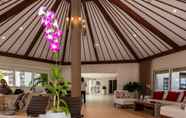 Lobby 3 Bucuti & Tara Beach Resort - Adults Only
