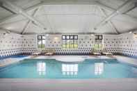 Swimming Pool Leonardo Hotel East Midlands Airport - Formerly Jurys Inn