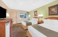 Bedroom 2 Days Inn by Wyndham Roswell