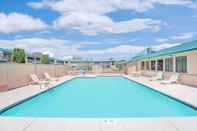 Swimming Pool Days Inn by Wyndham Roswell