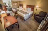 Bedroom 7 Days Inn by Wyndham Destin