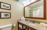 Toilet Kamar 5 Comfort Inn Newport News - Hampton I-64