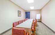 ห้องประชุม 7 Days Inn by Wyndham Blairsville