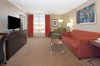 Common Space DoubleTree by Hilton Denver Cherry Creek