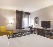 ห้องนอน 3 La Quinta Inn & Suites by Wyndham Virginia Beach