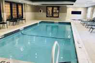 Swimming Pool Comfort Inn & Suites Sturbridge - Brimfield