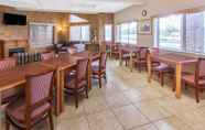 Restaurant 3 Days Inn by Wyndham Sault Ste Marie MI