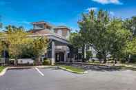 Exterior Quality Inn near MCAS Cherry Point