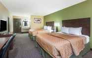 Bedroom 3 Days Inn by Wyndham Perryville