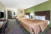 Bedroom Days Inn by Wyndham Perryville