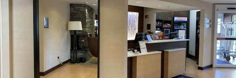 Lobi Fairfield Inn By Marriott Concord