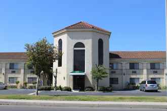 Exterior 4 Ocean Gateway Inn