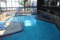 Kolam Renang Clarion Hotel & Conference Center Harrisburg West