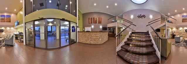 Lobby 4 Best Western Airport Albuquerque InnSuites Hotel & Suites