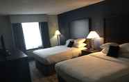 Bedroom 5 Red Lion Inn & Suites Sequim