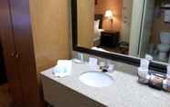 In-room Bathroom 7 Bangor Suites Airport Hotel