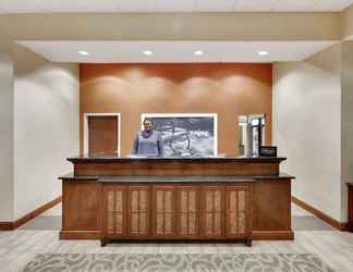 Lobby 2 Hampton Inn & Suites Southern Pines-Pinehurst