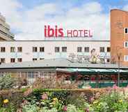 Exterior 2 ibis Saint-Étienne - La Terrasse