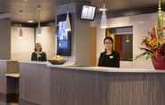 Sảnh chờ 3 Best Western Plus Paris Orly Airport