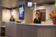 Sảnh chờ Best Western Plus Paris Orly Airport