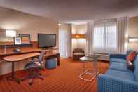 Functional Hall Fairfield Inn and Suites by Marriott Salt Lake City Downtown