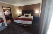 Bedroom 7 Best Western InnSuites Tucson Foothills Hotel & Suites
